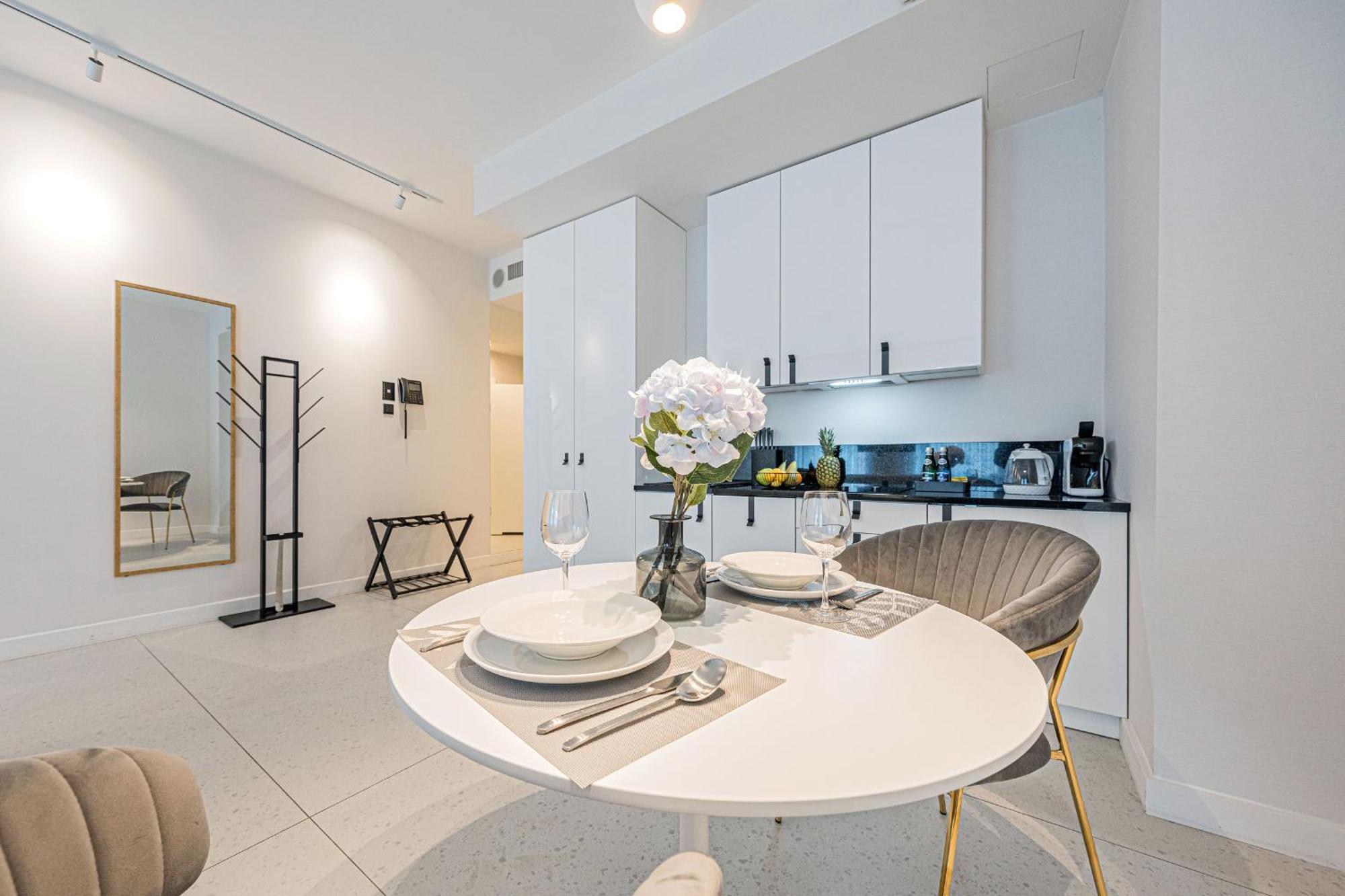 Deo Plaza Apartamenty Premium By Rent Like Home Gdansk Exterior photo